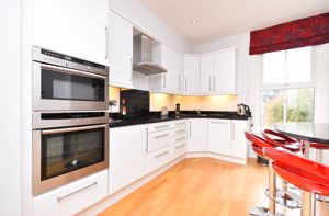 Kitchen - click for photo gallery